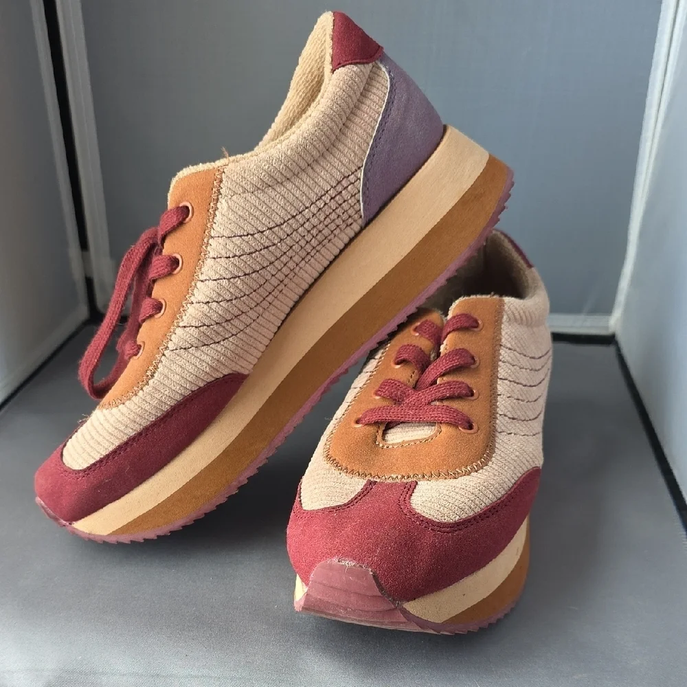 Rocket Dog Neutral & Burgundy Platform Sneakers Sz 8